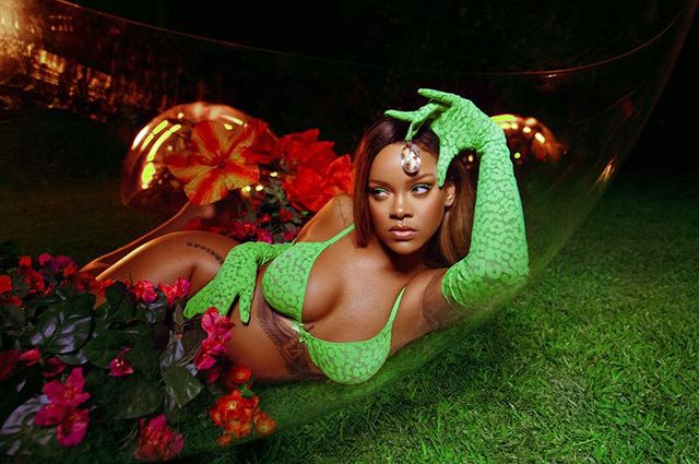 Rihanna advertises her brand's lingerie
