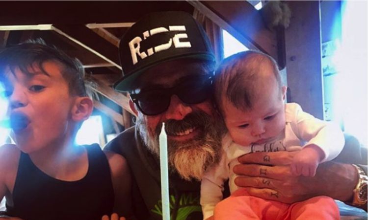 Jeffrey Dean Morgan Was Smothered With Kisses On His 52nd Birthday