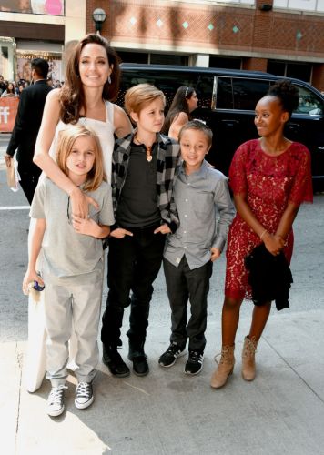 Angelina Jolie might lose primary custody of 6 children
