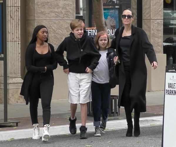 Angelina Jolie gives children complete freedom
