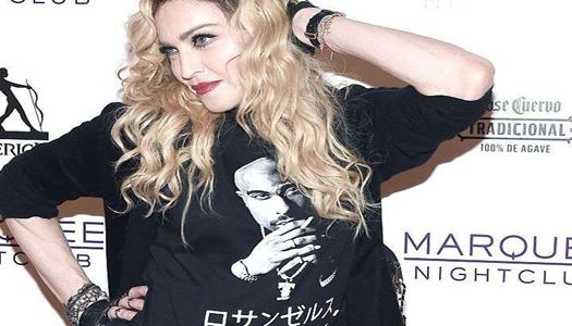 Madonna offered money for her pregnancy