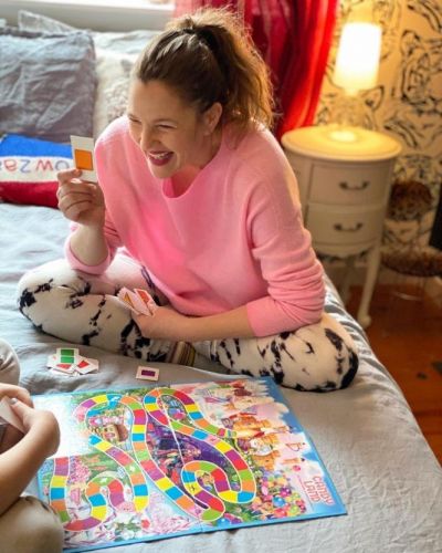 Drew Barrymore complained that without a servant she could not keep track of the house and children