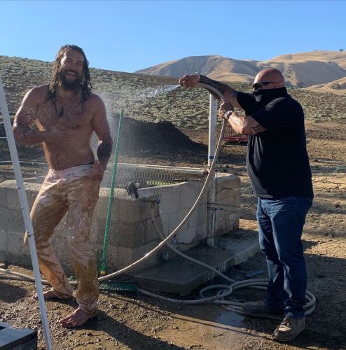 Jason Mamoa pleased the fans with a photo without a T-shirt