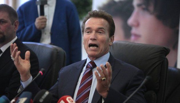 Arnold Schwarzenegger became a grandfather