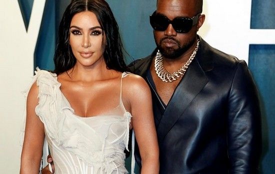 Kim Kardashian and Kanye West don't live together 