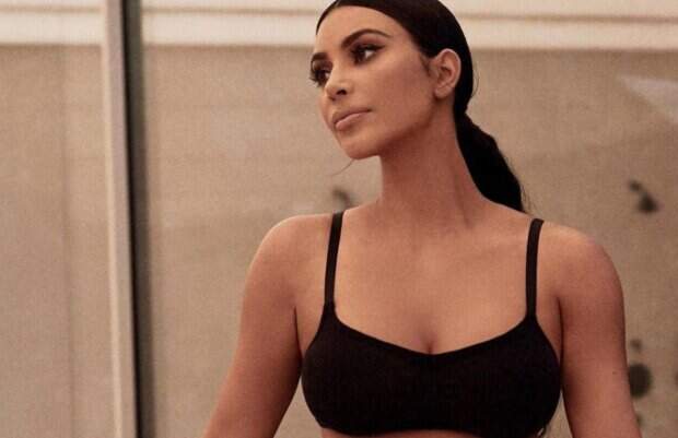 Kim Kardashian is communicating with Kanye West again