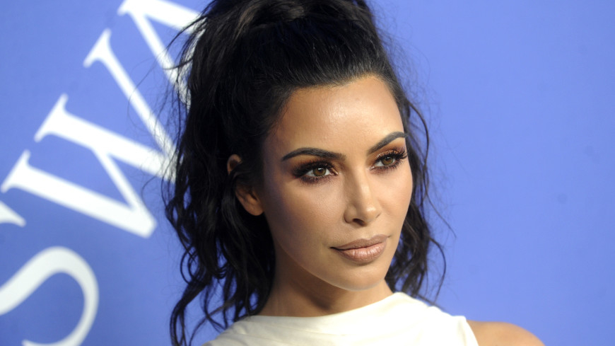 Kim Kardashian's kids are woken up by a pianist every December morning