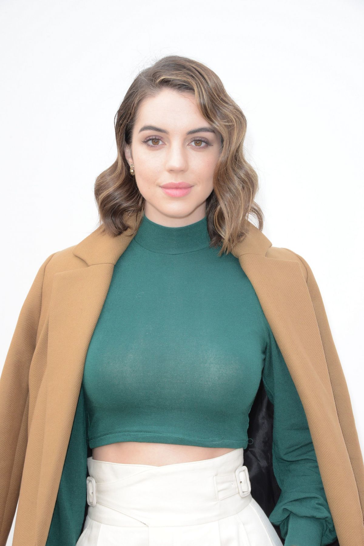 Adelaide Kane, photo #1018394