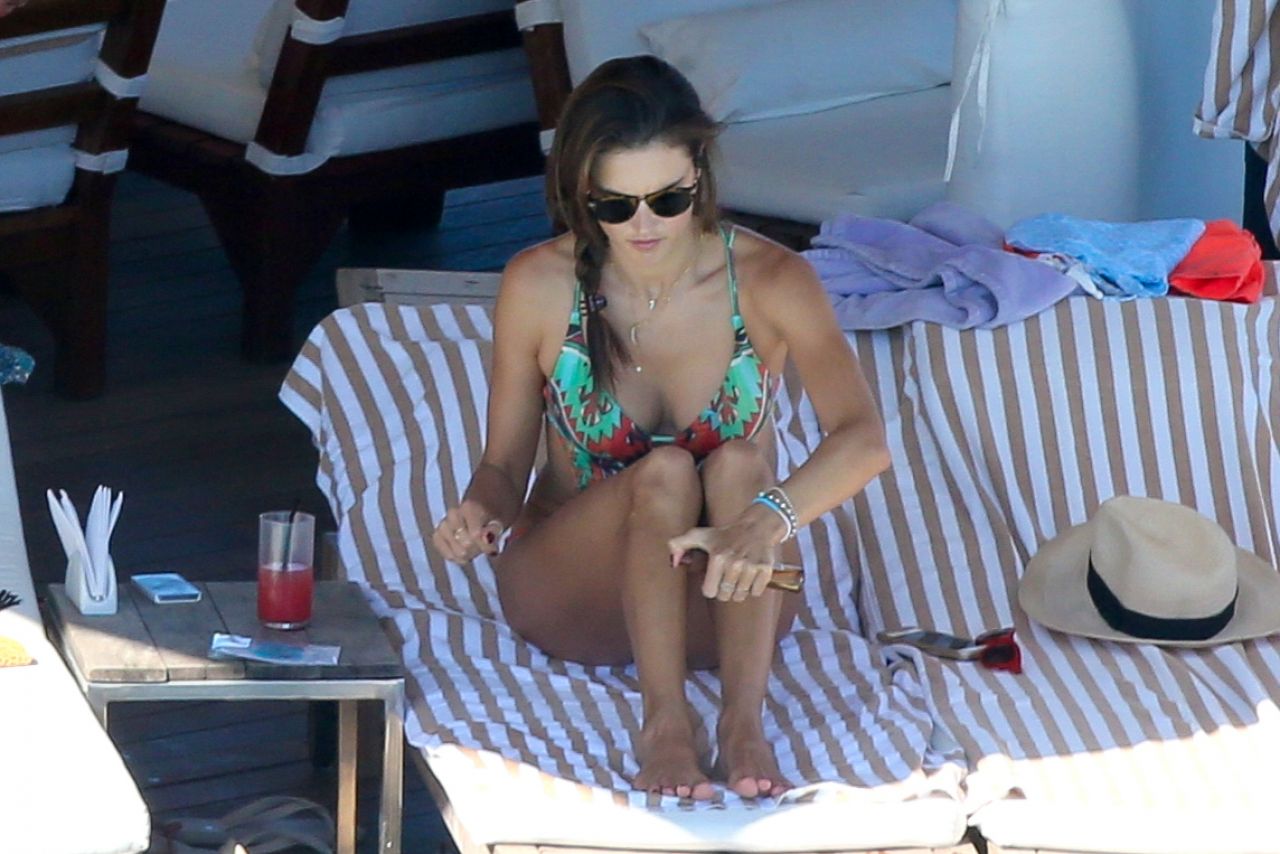 Alessandra Ambrosio, photo #785914