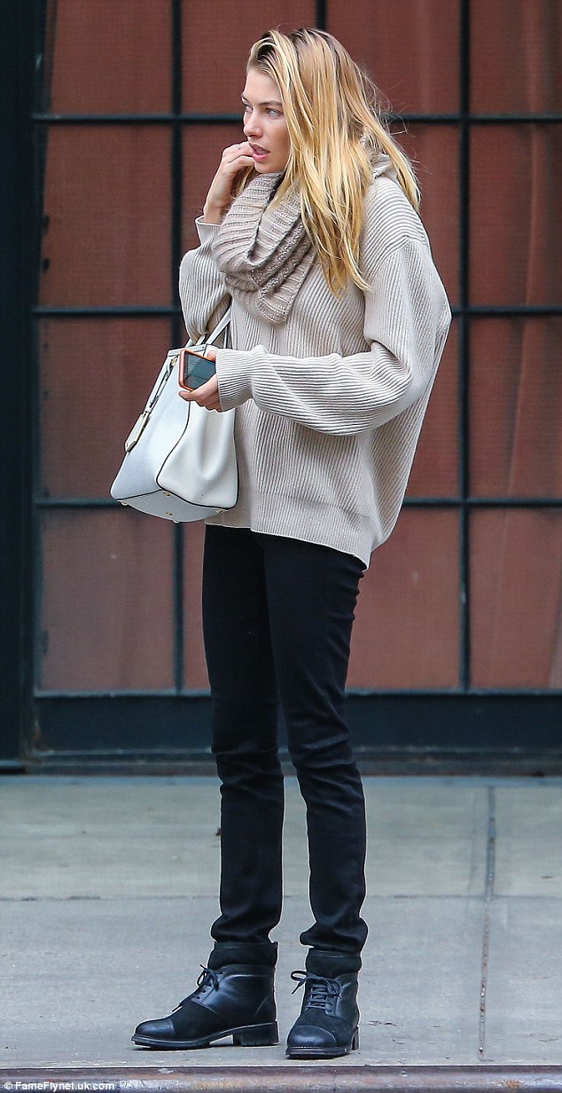 Jessica Hart, photo #746850