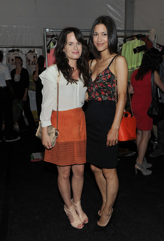 Julia Jones, photo #904664