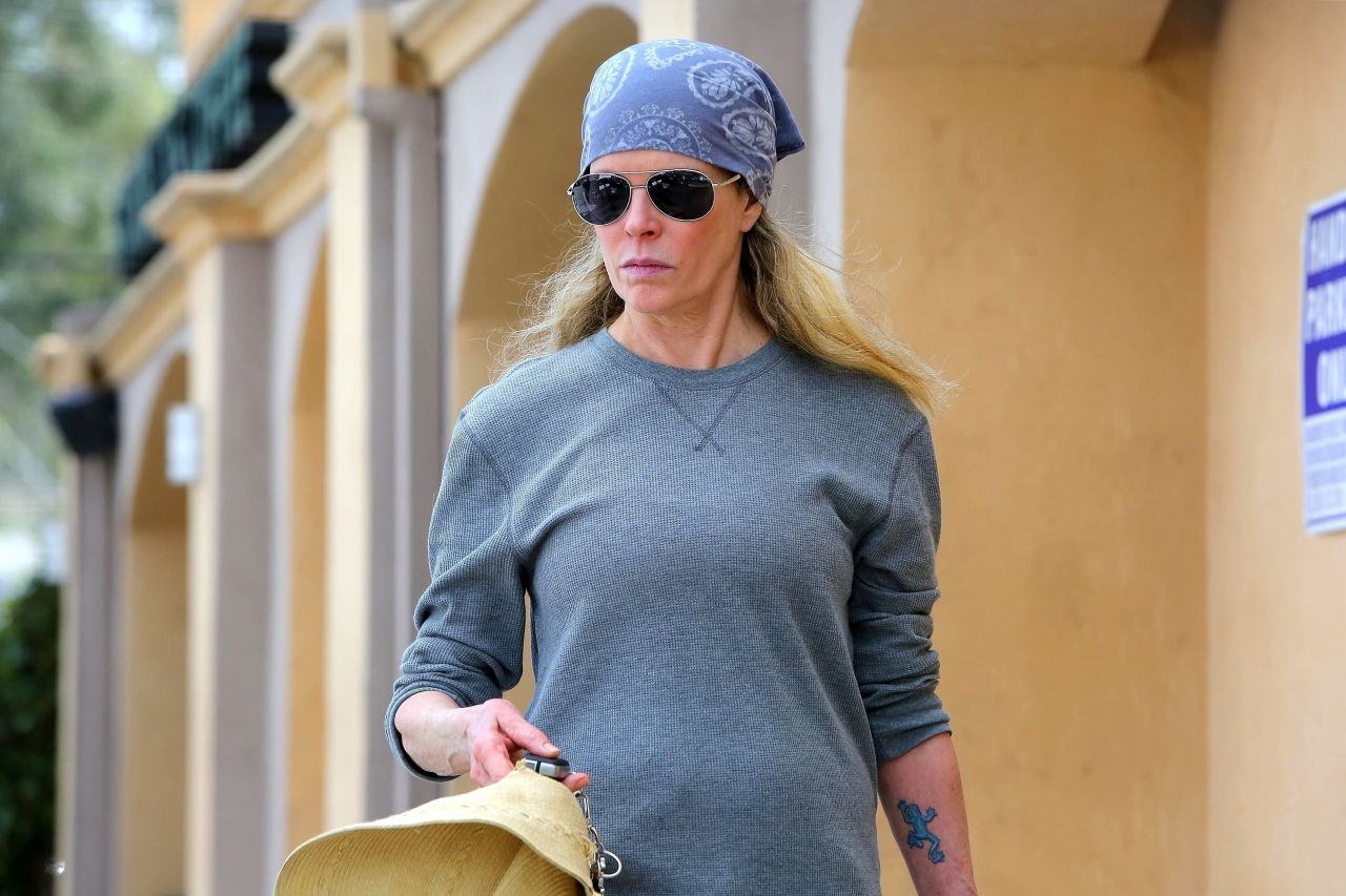 Kim Basinger, photo #1021182