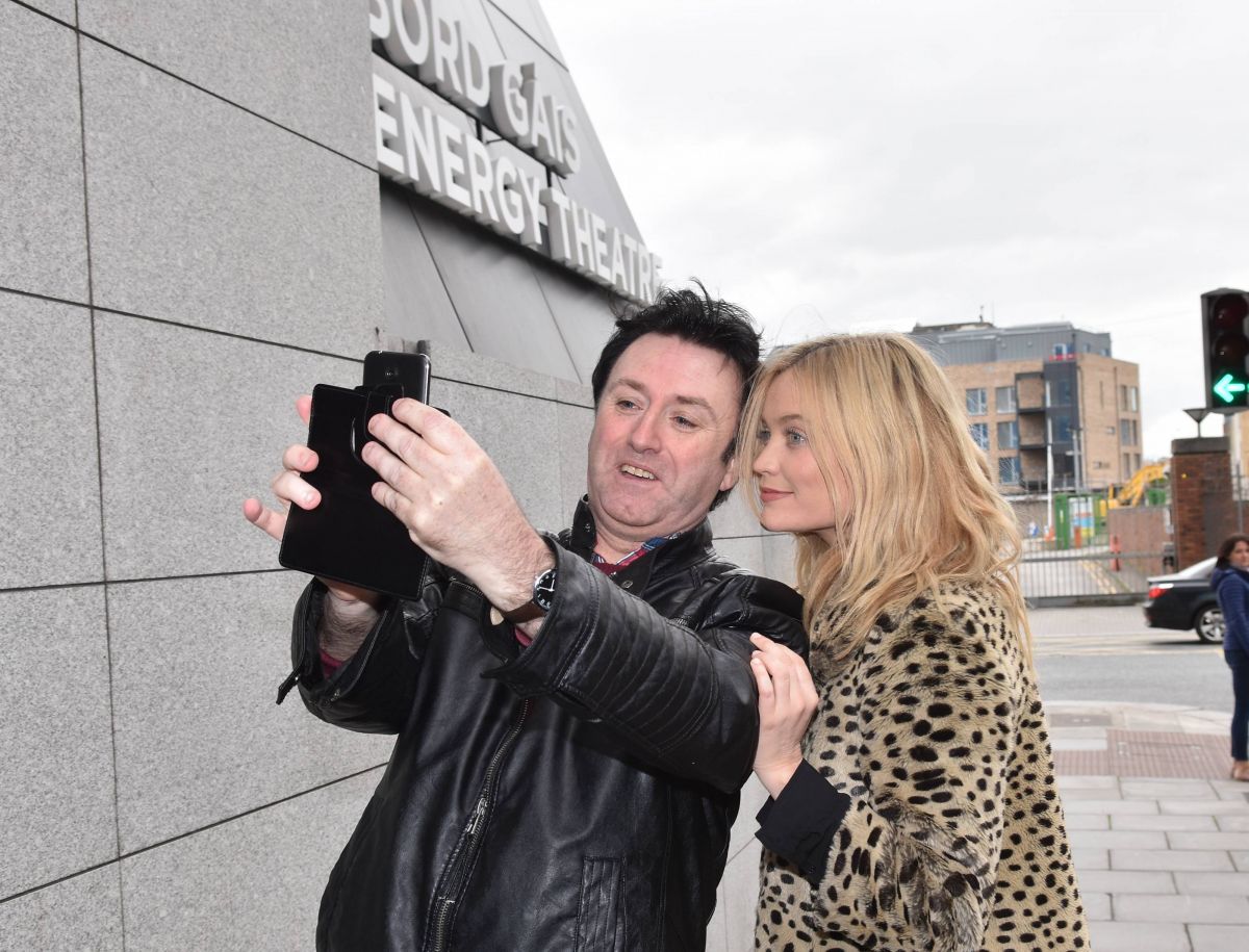 Laura Whitmore, photo #927385