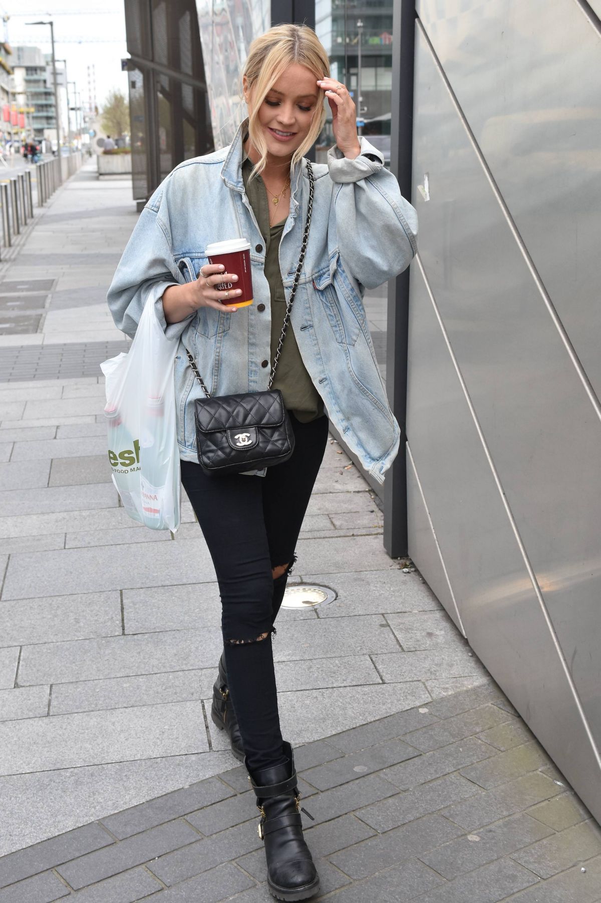 Laura Whitmore, photo #926097