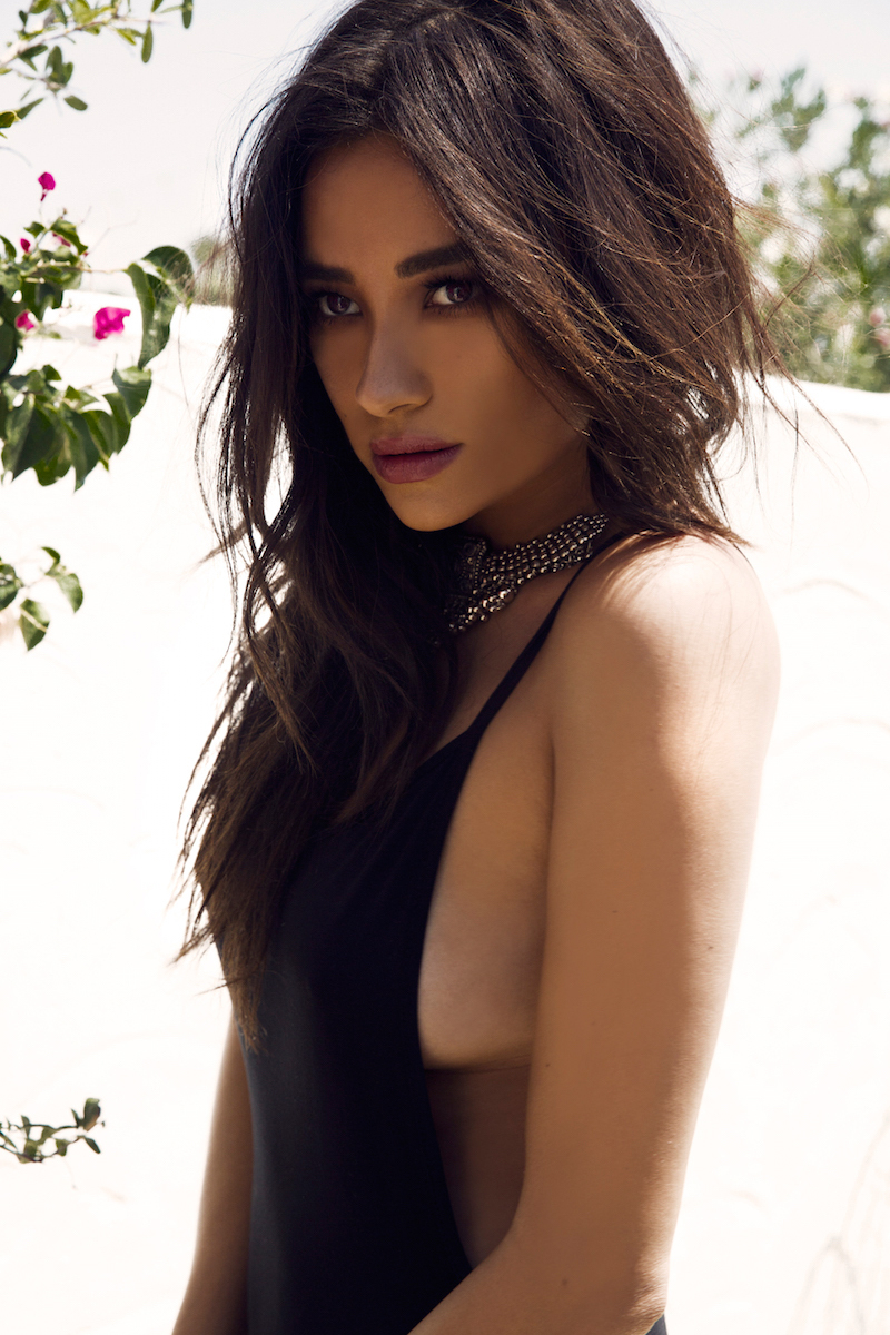 Shay Mitchell, photo #780959