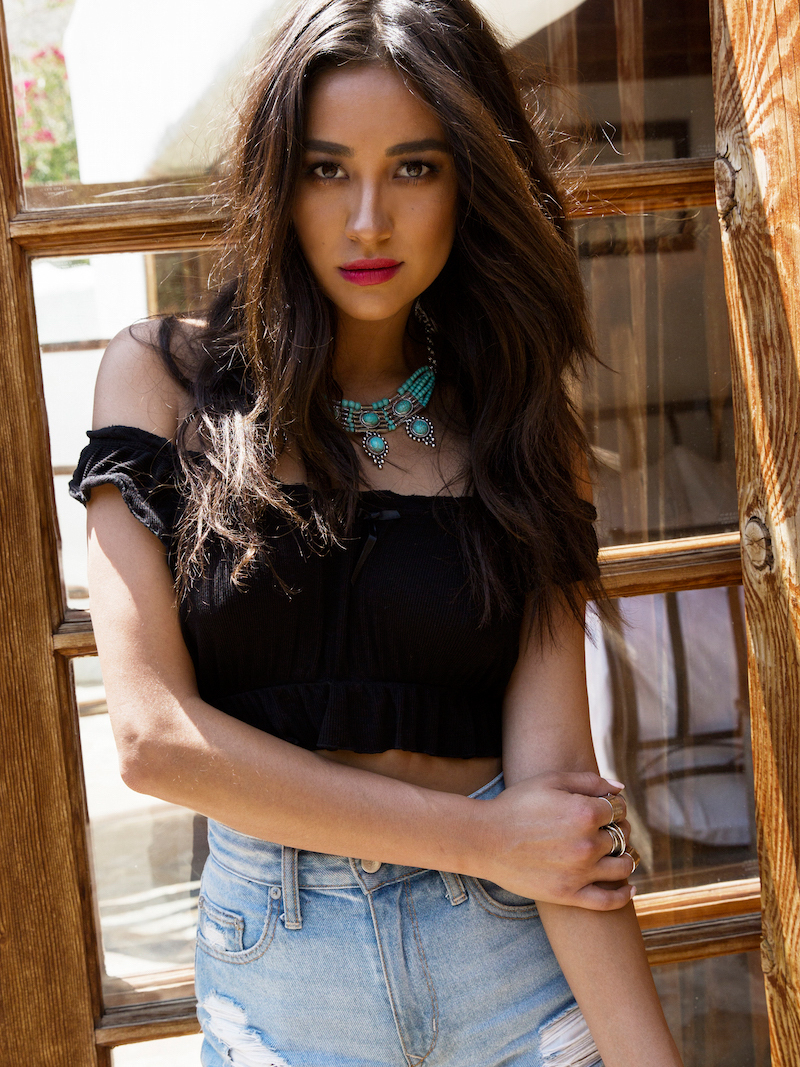Shay Mitchell, photo #780956