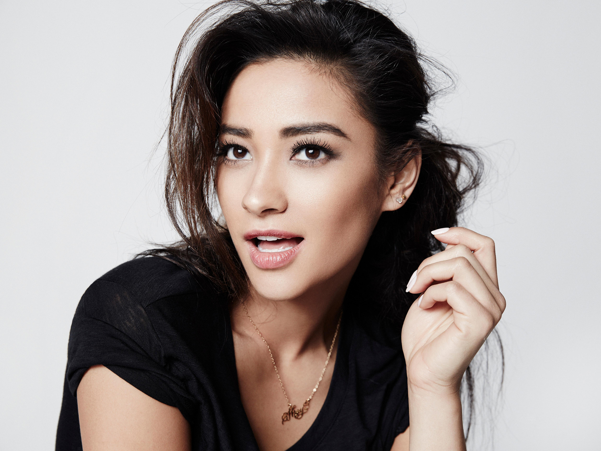 Shay Mitchell, photo #755055