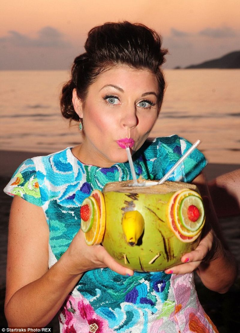Tiffany Amber Thiessen, photo #669015